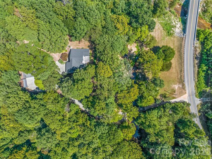 144 Cliff Side Trail, Pilot Mountain, NC 27041.  MLS# CAR4428183, YatesRealty ID 52760. 