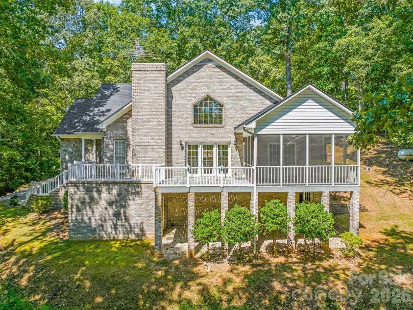 144 Cliff Side Trail, Pilot Mountain, NC 27041.  MLS# CAR4428183, YatesRealty ID 52760. 