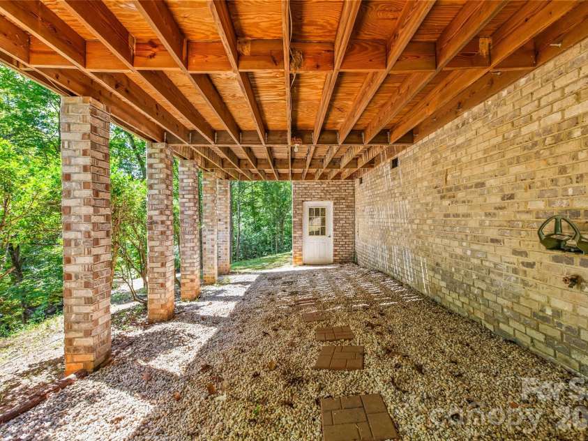 144 Cliff Side Trail, Pilot Mountain, NC 27041.  MLS# CAR4428183, YatesRealty ID 52760. 