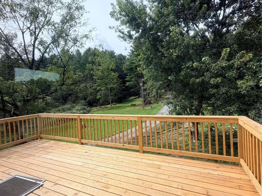 310 Clay Hodges Road, Boone, NC 28607.  MLS# CAR4426743, YatesRealty ID 52762. 