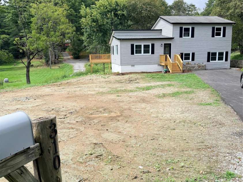 310 Clay Hodges Road, Boone, NC 28607.  MLS# CAR4426743, YatesRealty ID 52762. 