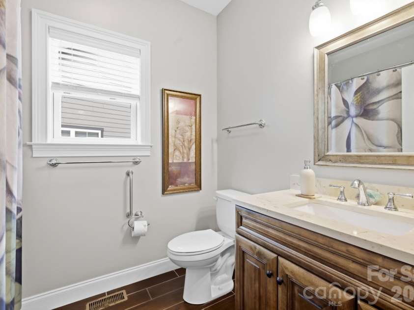 26 Asher Lane, Arden, NC 28704.  MLS# CAR4428144, YatesRealty ID 52765. Second Bathroom