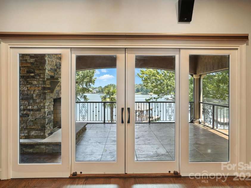 20428 Island Forest Drive, Cornelius, NC 28031.  MLS# CAR4243921, YatesRealty ID 5277. One of 3 Upper Balconies!