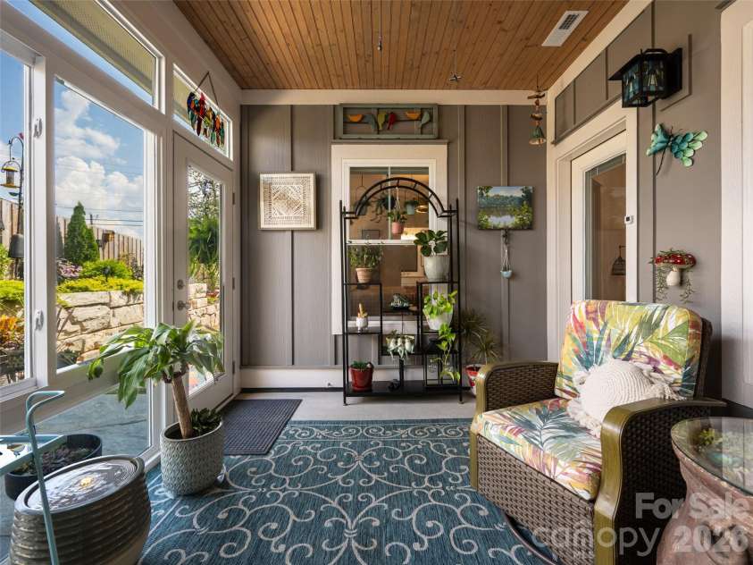 9 Cozy Cottage Way, Arden, NC 28704.  MLS# CAR4428173, YatesRealty ID 52775. 