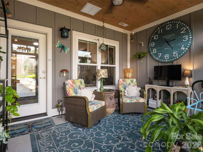 9 Cozy Cottage Way, Arden, NC 28704.  MLS# CAR4428173, YatesRealty ID 52775. 