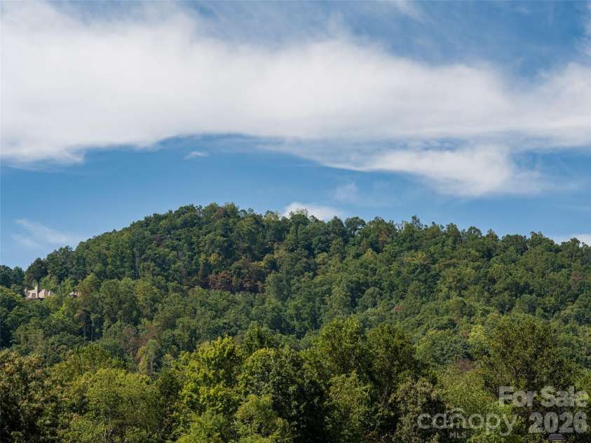 9 Cozy Cottage Way, Arden, NC 28704.  MLS# CAR4428173, YatesRealty ID 52775. 