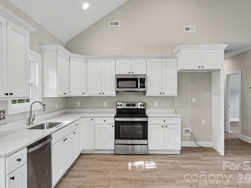161 Ole Eastpointe Drive, York, SC 29745.  MLS# CAR4426181, YatesRealty ID 52780. 