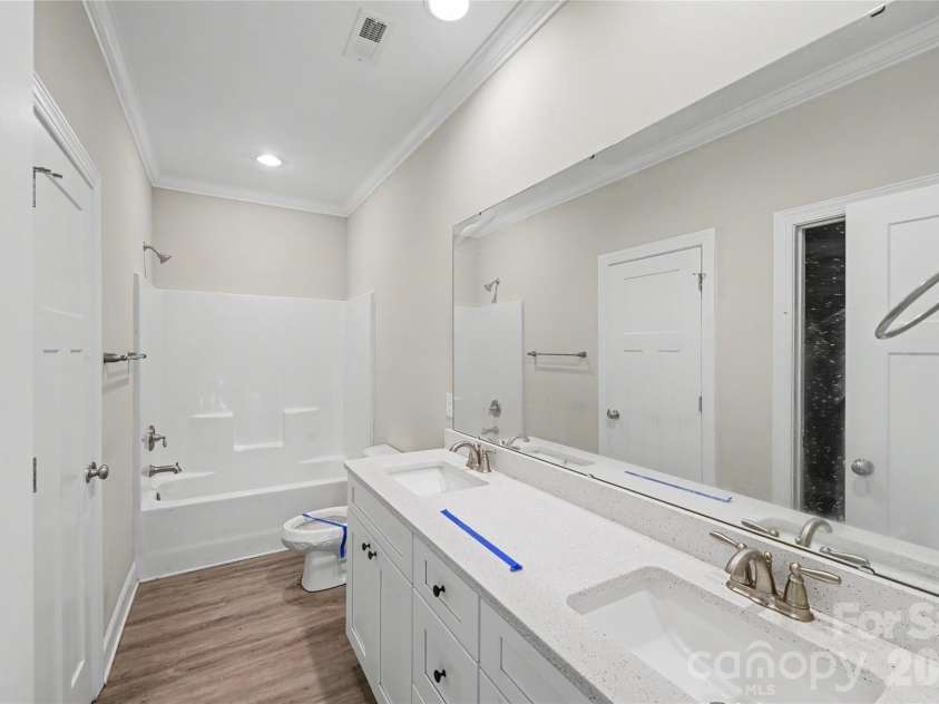161 Ole Eastpointe Drive, York, SC 29745.  MLS# CAR4426181, YatesRealty ID 52780. 