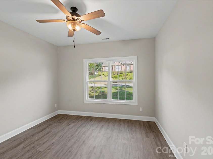 161 Ole Eastpointe Drive, York, SC 29745.  MLS# CAR4426181, YatesRealty ID 52780. 