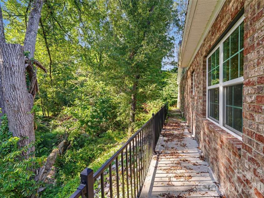 161 Ole Eastpointe Drive, York, SC 29745.  MLS# CAR4426181, YatesRealty ID 52780. 