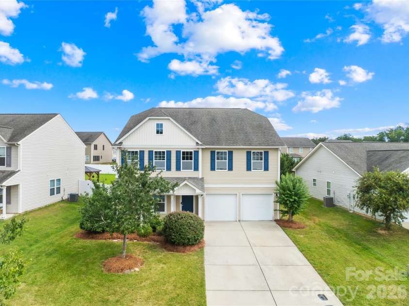 12859 Clydesdale Drive, Midland, NC 28107.  MLS# CAR4428177, YatesRealty ID 52785. 