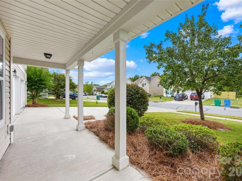 12859 Clydesdale Drive, Midland, NC 28107.  MLS# CAR4428177, YatesRealty ID 52785. 