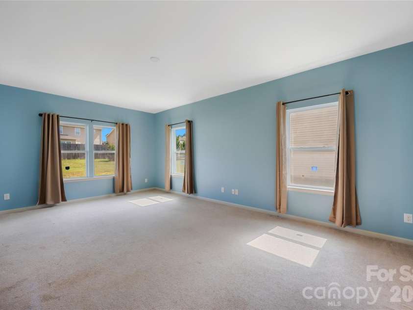 12859 Clydesdale Drive, Midland, NC 28107.  MLS# CAR4428177, YatesRealty ID 52785. 