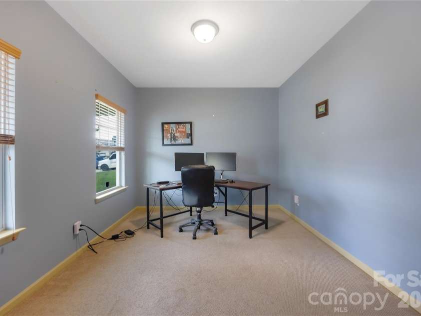 12859 Clydesdale Drive, Midland, NC 28107.  MLS# CAR4428177, YatesRealty ID 52785. Main level office or study