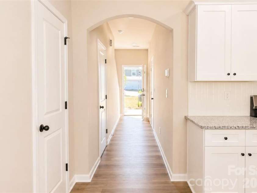 5921 Wallace Avenue, Charlotte, NC 28227.  MLS# CAR4428124, YatesRealty ID 52786. 