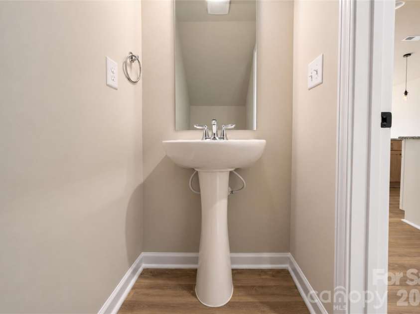 5921 Wallace Avenue, Charlotte, NC 28227.  MLS# CAR4428124, YatesRealty ID 52786. 