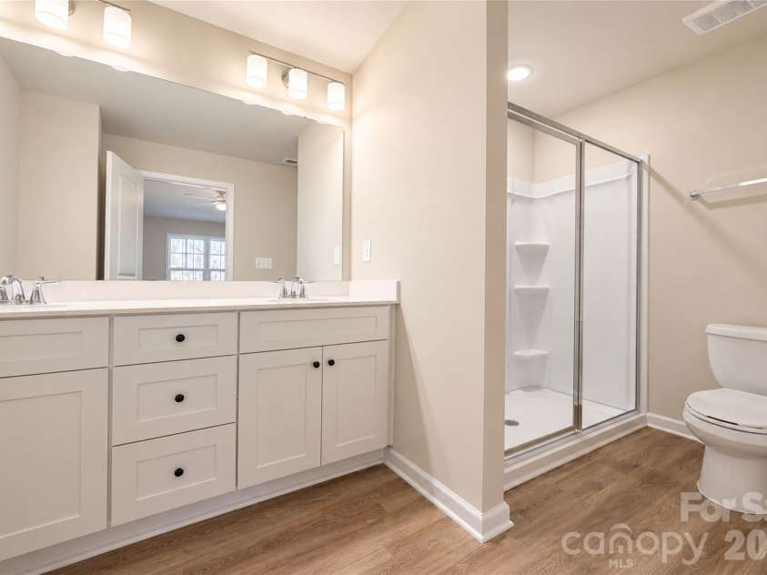 5921 Wallace Avenue, Charlotte, NC 28227.  MLS# CAR4428124, YatesRealty ID 52786. 