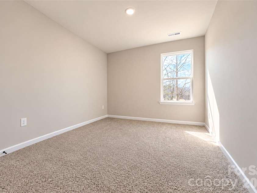 5921 Wallace Avenue, Charlotte, NC 28227.  MLS# CAR4428124, YatesRealty ID 52786. 