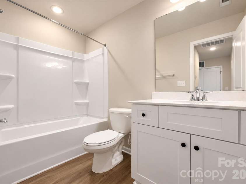 5921 Wallace Avenue, Charlotte, NC 28227.  MLS# CAR4428124, YatesRealty ID 52786. 