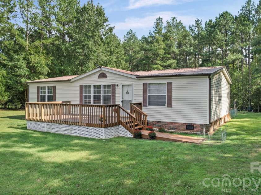 420 Panther Point Trail, Richfield, NC 28137.  MLS# CAR4423340, YatesRealty ID 52788. 