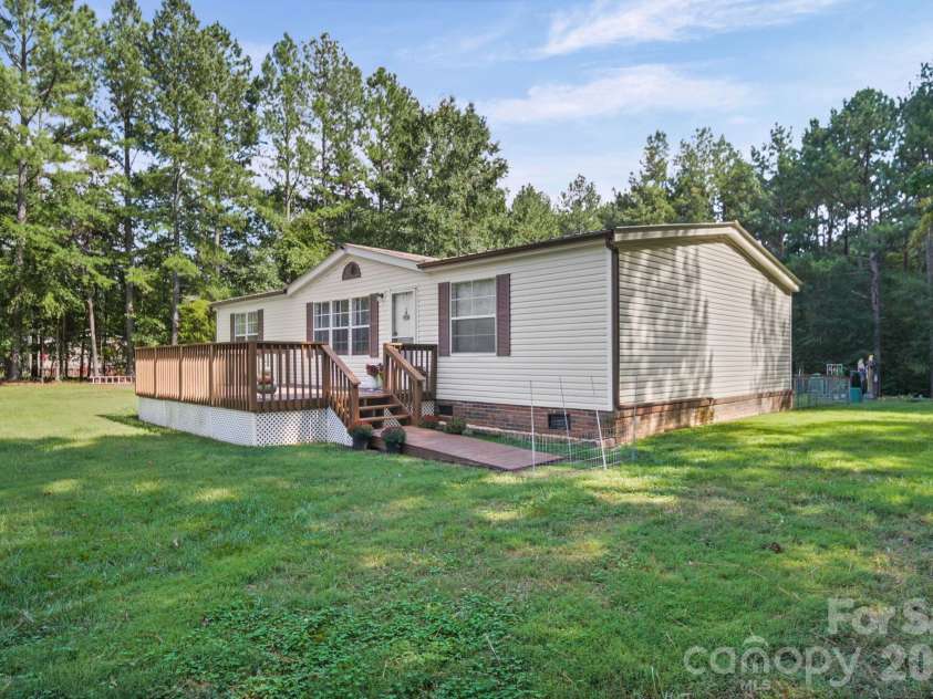420 Panther Point Trail, Richfield, NC 28137.  MLS# CAR4423340, YatesRealty ID 52788. 