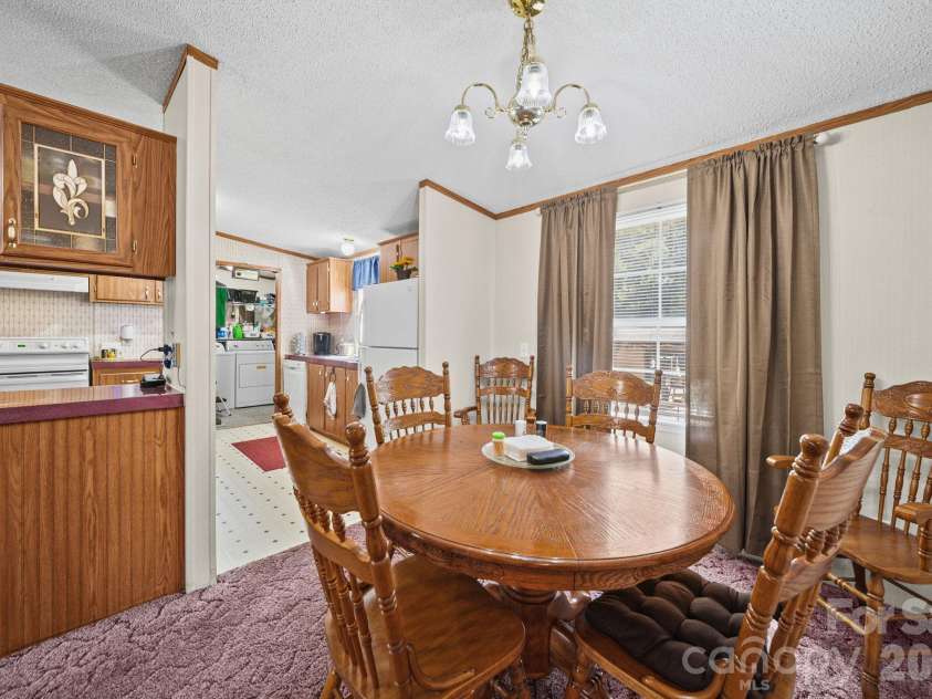 420 Panther Point Trail, Richfield, NC 28137.  MLS# CAR4423340, YatesRealty ID 52788. Dining Area