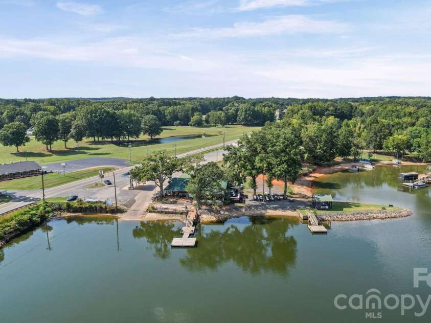 420 Panther Point Trail, Richfield, NC 28137.  MLS# CAR4423340, YatesRealty ID 52788. Tamarac Marina