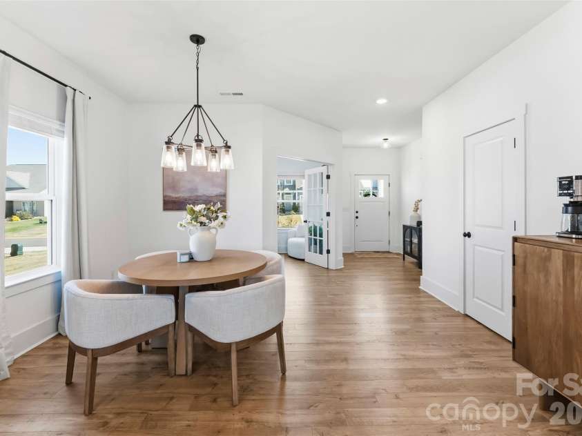 12001 Sam Snead Court, Lancaster, SC 29720.  MLS# CAR4357284, YatesRealty ID 5279. Dining Area