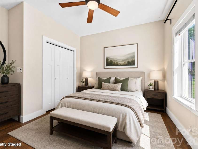 139 Ridge Road, Candler, NC 28715.  MLS# CAR4426704, YatesRealty ID 52790. 