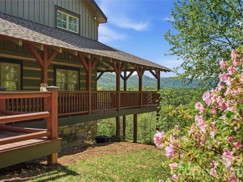 723 Highland Road, Mill Spring, NC 28756.  MLS# CAR4370173, YatesRealty ID 52794. 