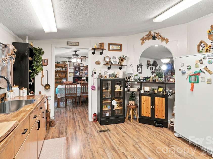 106 Amy Drive, Kings Mountain, NC 28086.  MLS# CAR4428225, YatesRealty ID 52798. 