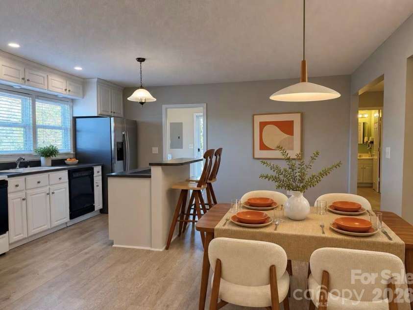 240 Nixon Road, Belmont, NC 28012.  MLS# CAR4428255, YatesRealty ID 52799. 