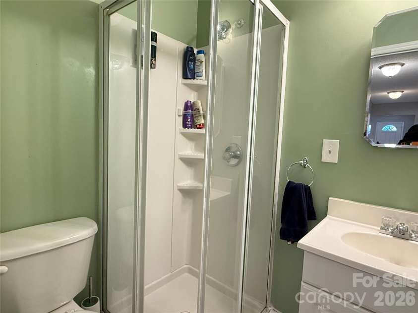 240 Nixon Road, Belmont, NC 28012.  MLS# CAR4428255, YatesRealty ID 52799. 