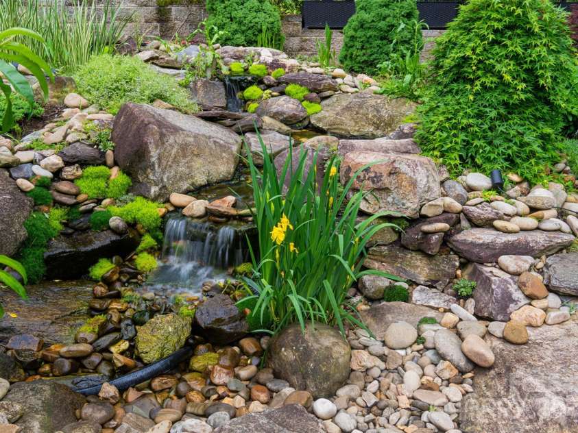 18 Cedar Hill Drive, Asheville, NC 28803.  MLS# CAR4141644, YatesRealty ID 528. 