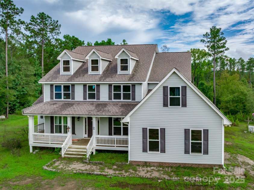 5241 Knopf Drive, Great Falls, SC 29055.  MLS# CAR4291935, YatesRealty ID 5280. 