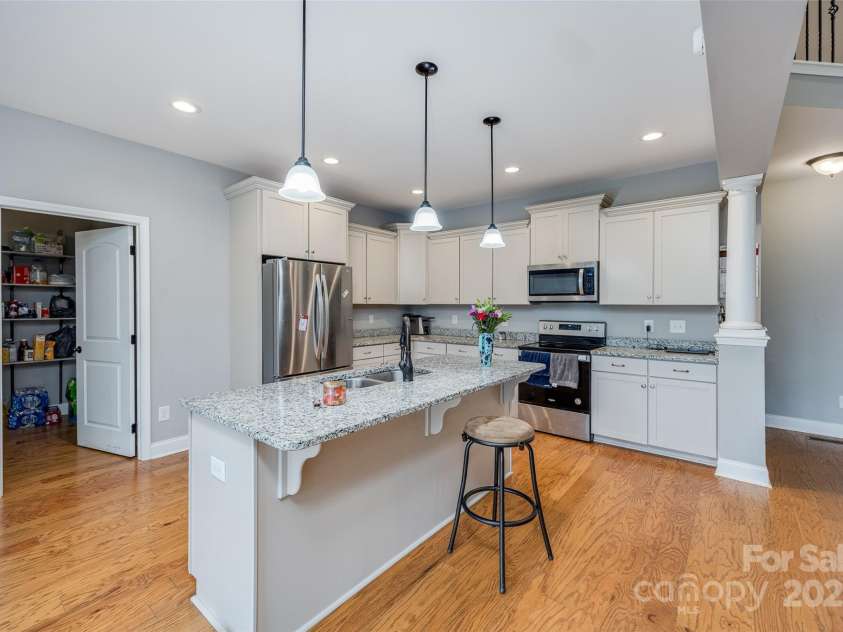 5241 Knopf Drive, Great Falls, SC 29055.  MLS# CAR4291935, YatesRealty ID 5280. 