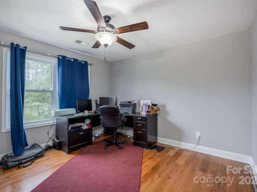 5241 Knopf Drive, Great Falls, SC 29055.  MLS# CAR4291935, YatesRealty ID 5280. 