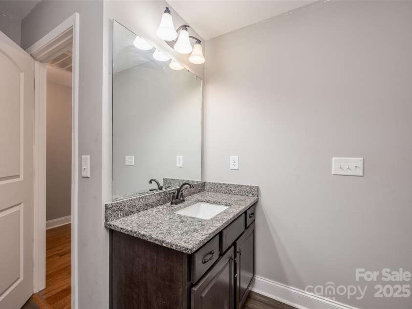 5241 Knopf Drive, Great Falls, SC 29055.  MLS# CAR4291935, YatesRealty ID 5280. 