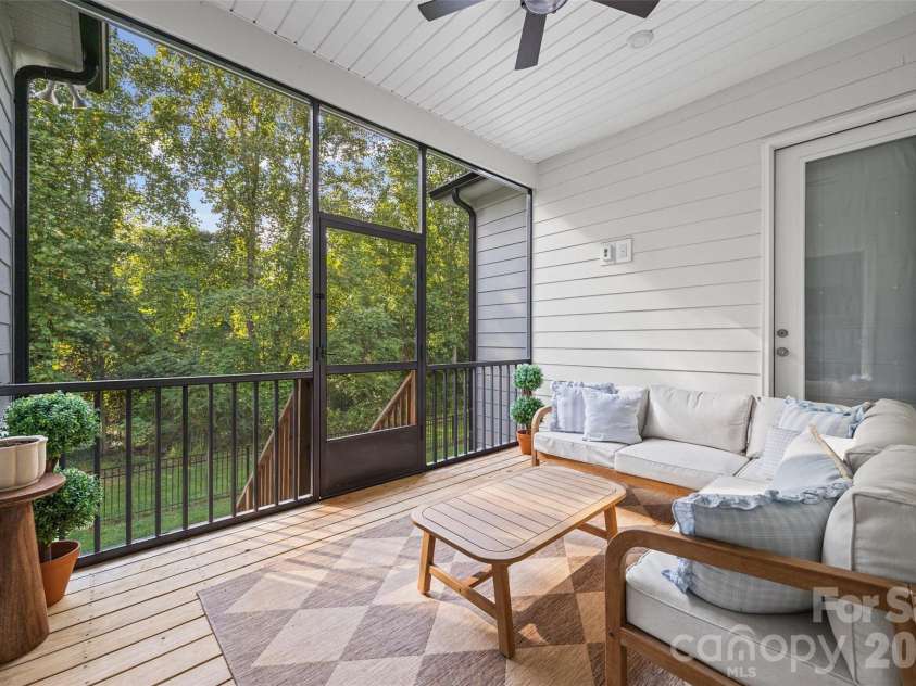 1061 Kendrick Road, Clover, SC 29710.  MLS# CAR4427227, YatesRealty ID 52801. 