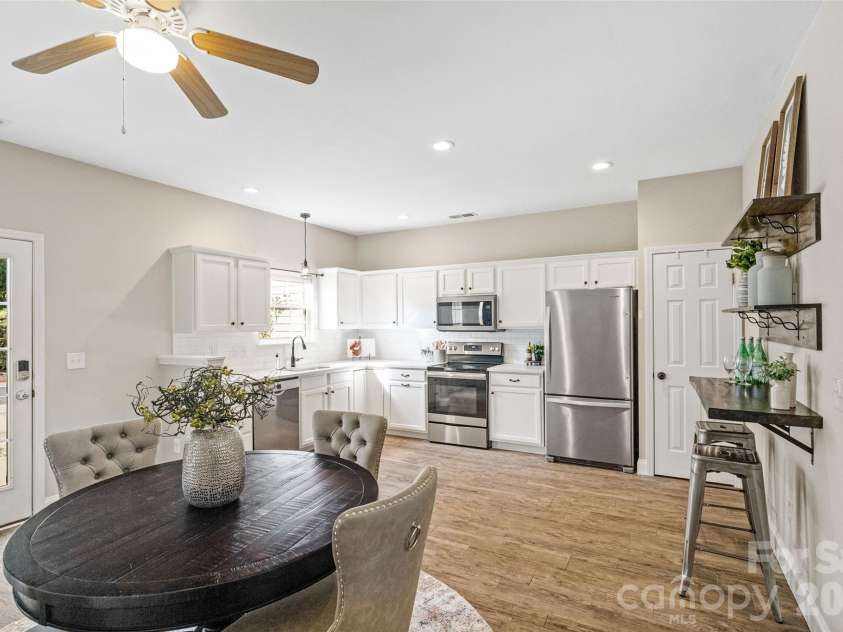 820 Dillard Road, Rock Hill, SC 29730.  MLS# CAR4427866, YatesRealty ID 52802. 