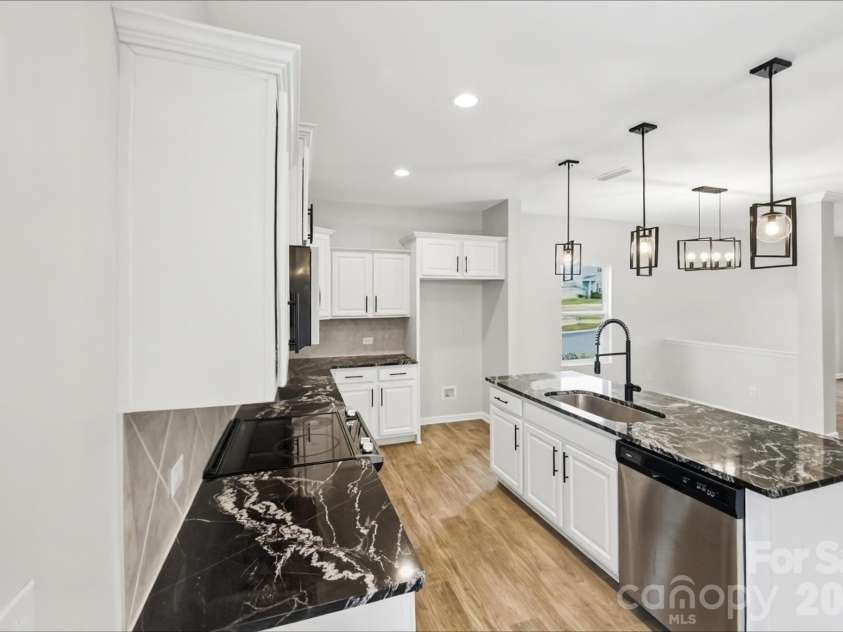 141 Fairfield Drive, Troutman, NC 28166.  MLS# CAR4427091, YatesRealty ID 52803. 