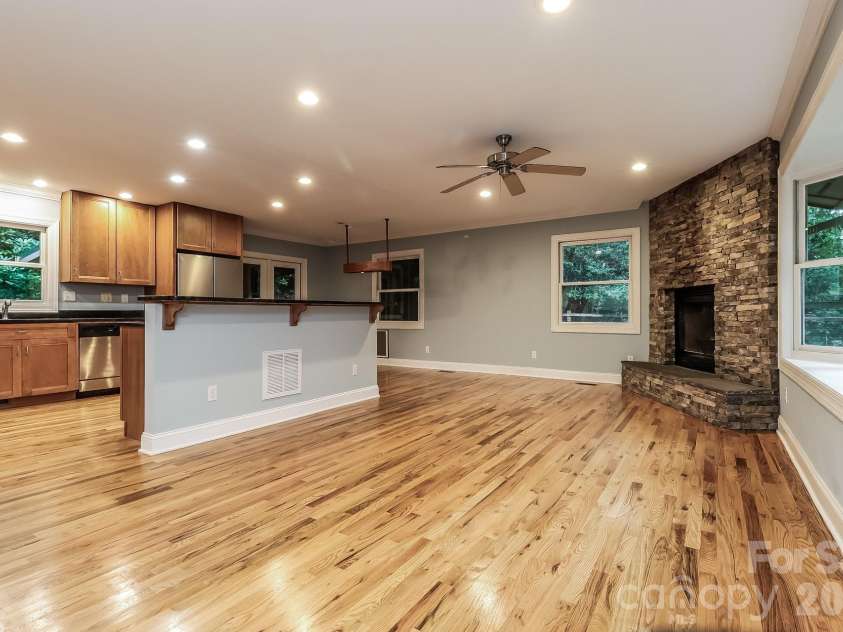 522 Glen Cannon Drive, Pisgah Forest, NC 28768.  MLS# CAR4428217, YatesRealty ID 52807. 