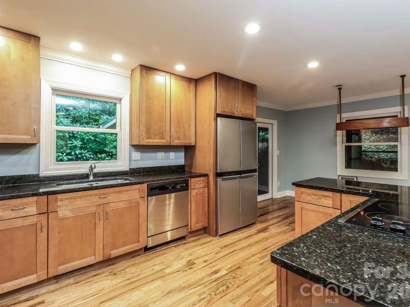 522 Glen Cannon Drive, Pisgah Forest, NC 28768.  MLS# CAR4428217, YatesRealty ID 52807. 