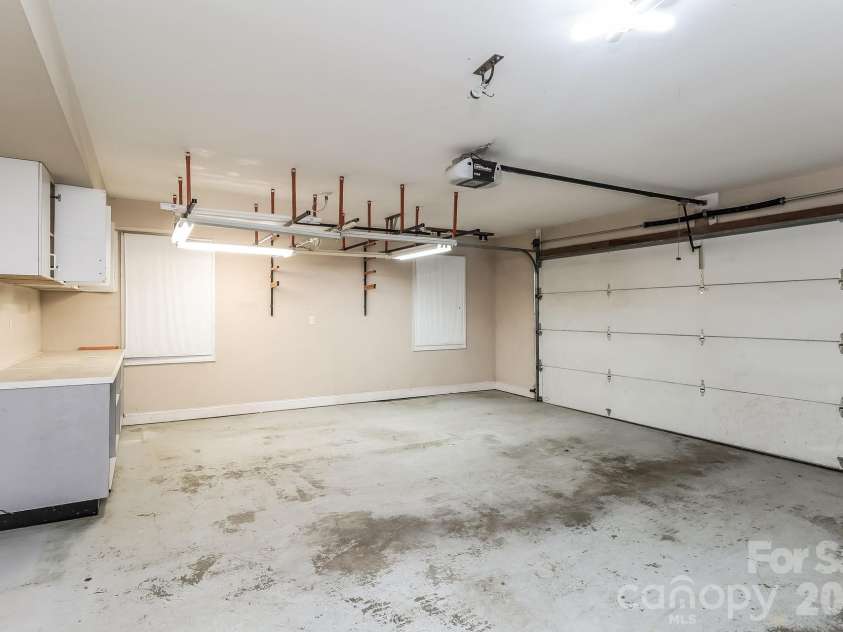 522 Glen Cannon Drive, Pisgah Forest, NC 28768.  MLS# CAR4428217, YatesRealty ID 52807. 