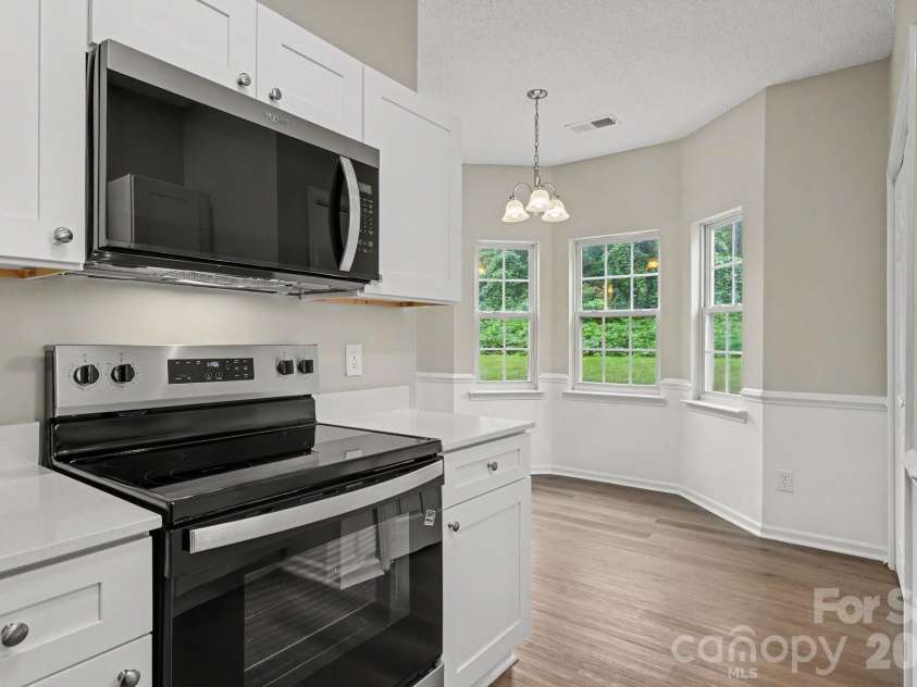 3128 Passour Ridge Lane, Charlotte, NC 28269.  MLS# CAR4428059, YatesRealty ID 52809. 