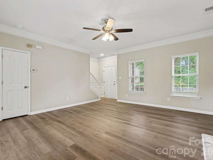 3128 Passour Ridge Lane, Charlotte, NC 28269.  MLS# CAR4428059, YatesRealty ID 52809. 