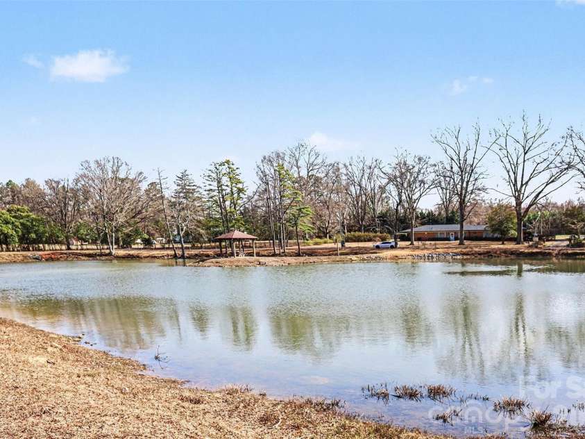 4831 Dogwood Place, Charlotte, NC 28212.  MLS# CAR4349892, YatesRealty ID 5281. 