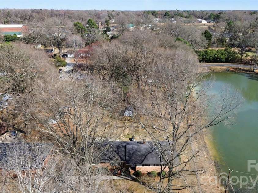 4831 Dogwood Place, Charlotte, NC 28212.  MLS# CAR4349892, YatesRealty ID 5281. 