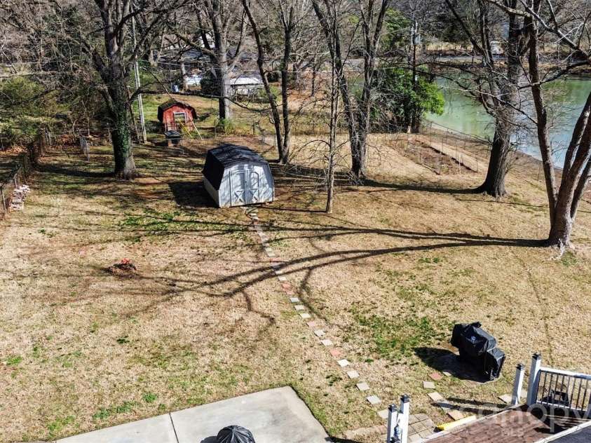 4831 Dogwood Place, Charlotte, NC 28212.  MLS# CAR4349892, YatesRealty ID 5281. 