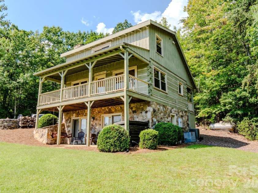 996 Overland Trail, Hays, NC 28635.  MLS# CAR4428055, YatesRealty ID 52810. 
